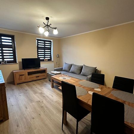 Apartamenty Alicja Dzierżoniów Екстериор снимка