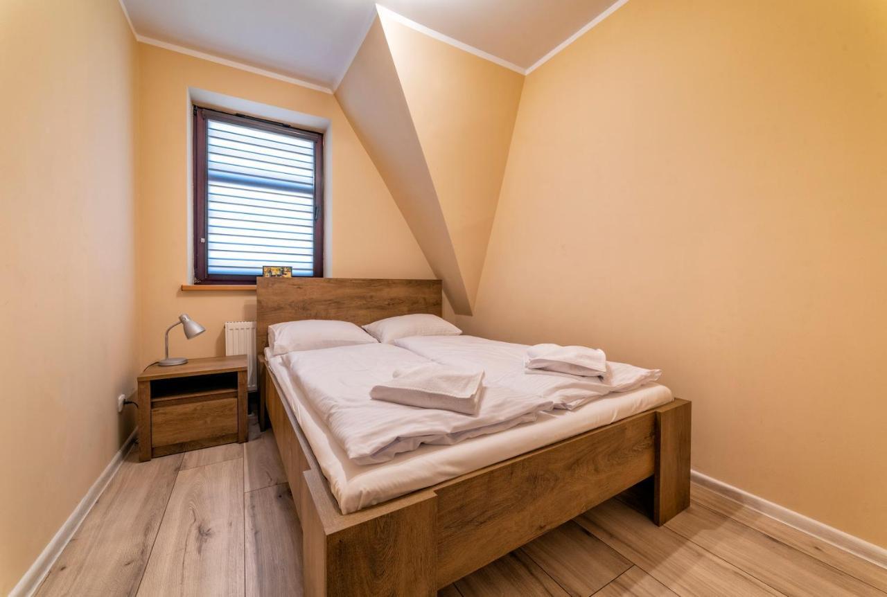Apartamenty Alicja Dzierżoniów Екстериор снимка