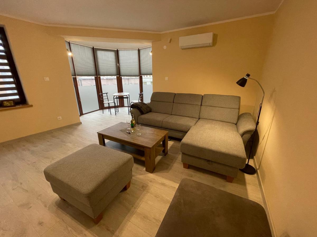 Apartamenty Alicja Dzierżoniów Екстериор снимка