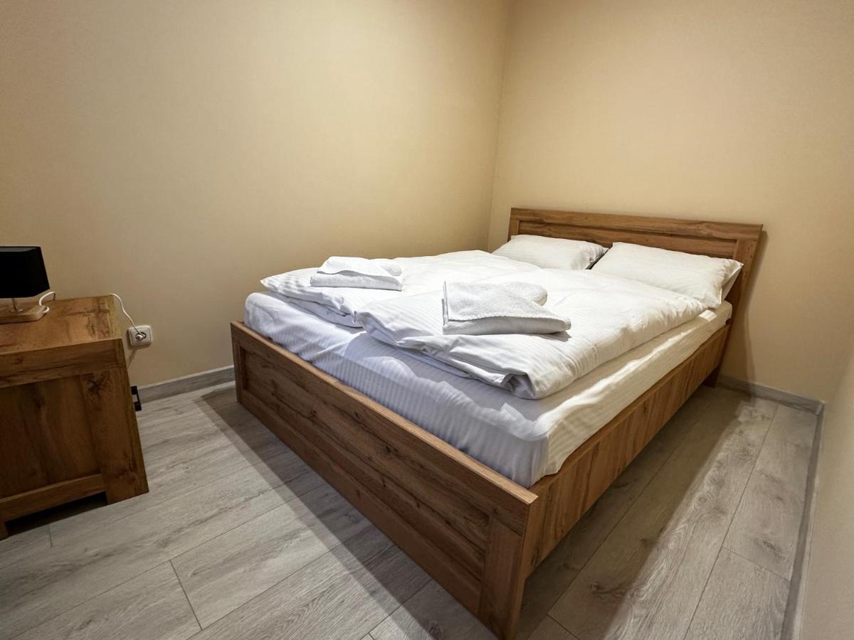 Apartamenty Alicja Dzierżoniów Екстериор снимка