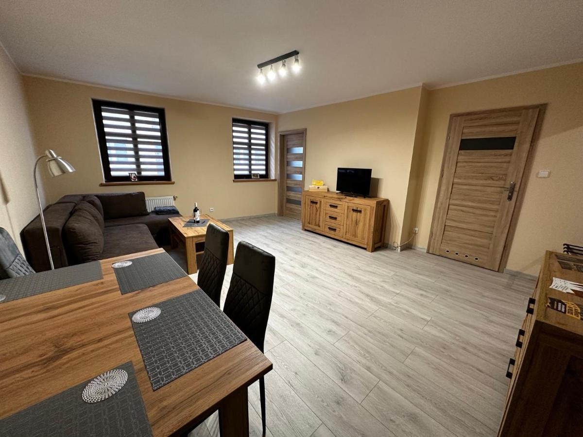 Apartamenty Alicja Dzierżoniów Екстериор снимка