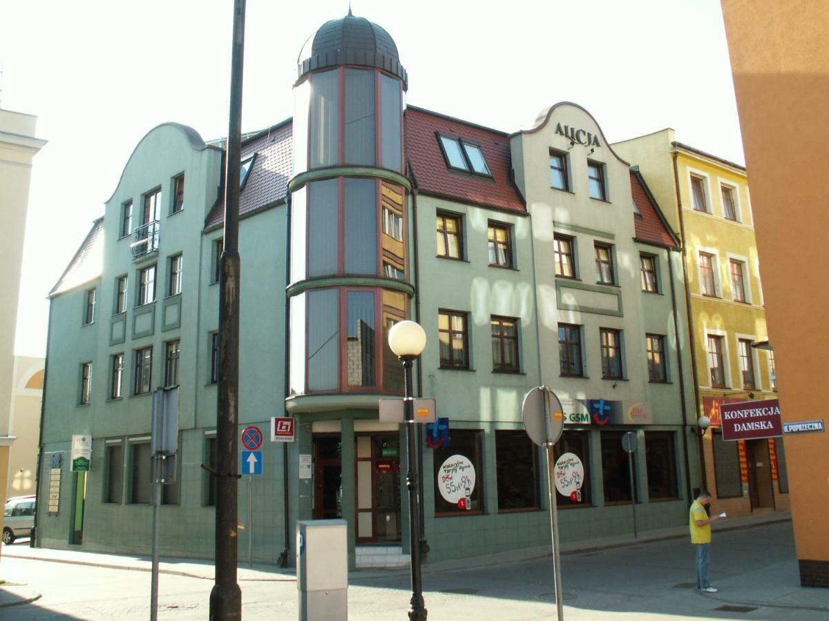 Apartamenty Alicja Dzierżoniów Екстериор снимка