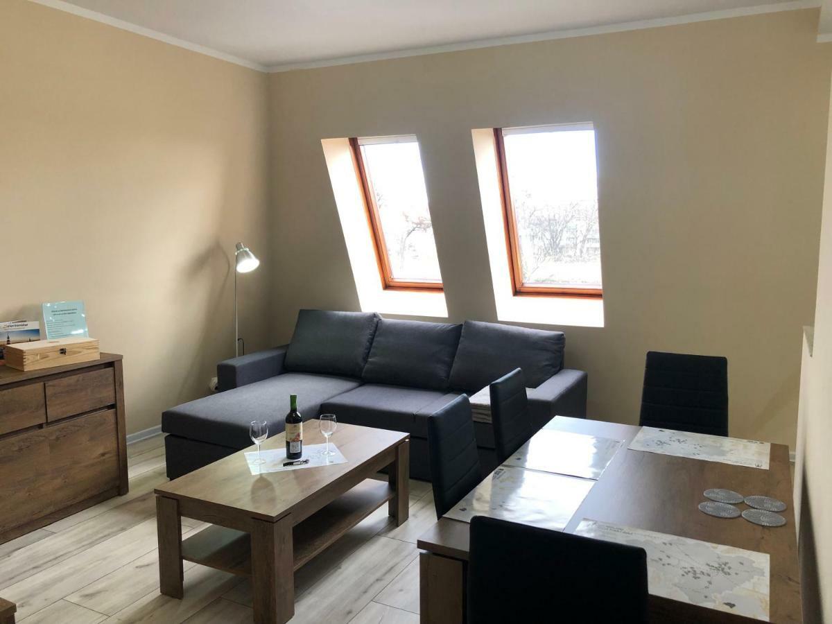 Apartamenty Alicja Dzierżoniów Екстериор снимка