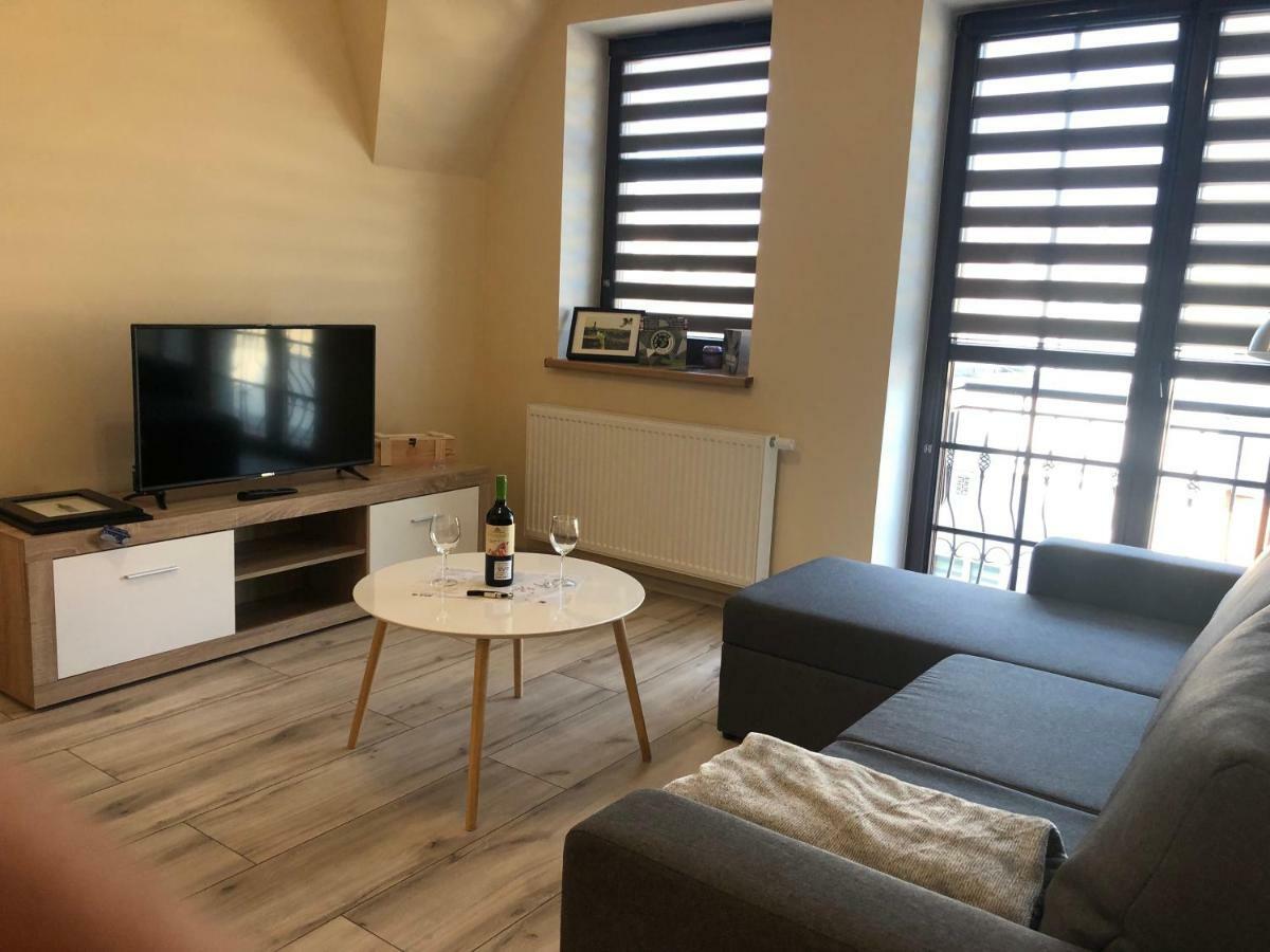 Apartamenty Alicja Dzierżoniów Екстериор снимка